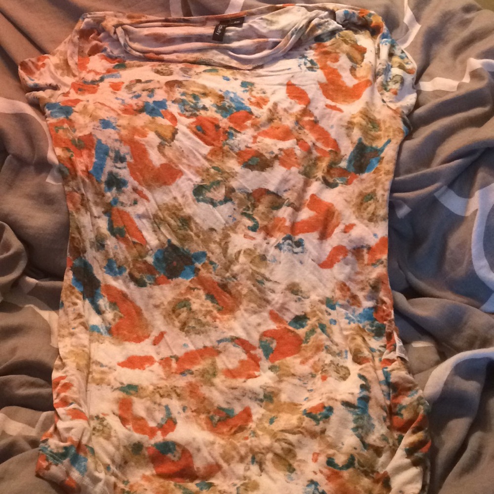 Flowy Tee